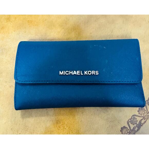 Michael Kors Jet Set Travel Large Leather Trifold Navy Blue Wallet - Picture 1 of 7